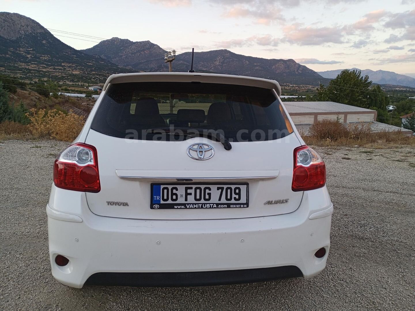 Galeriden Toyota Auris 1.4 D-4D Comfort Extra 2012 Model Antalya 227.000 km Beyaz 3