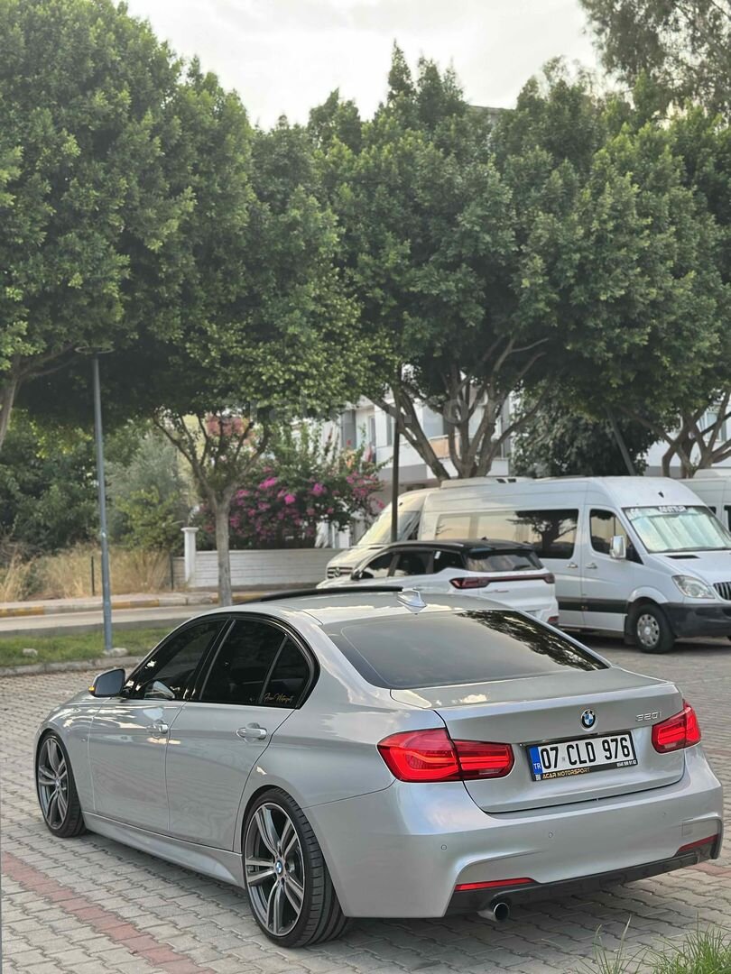 Sahibinden BMW 3 Serisi 320i ED 40th Year Edition 2015 Model Antalya 169.000 km Gri 5