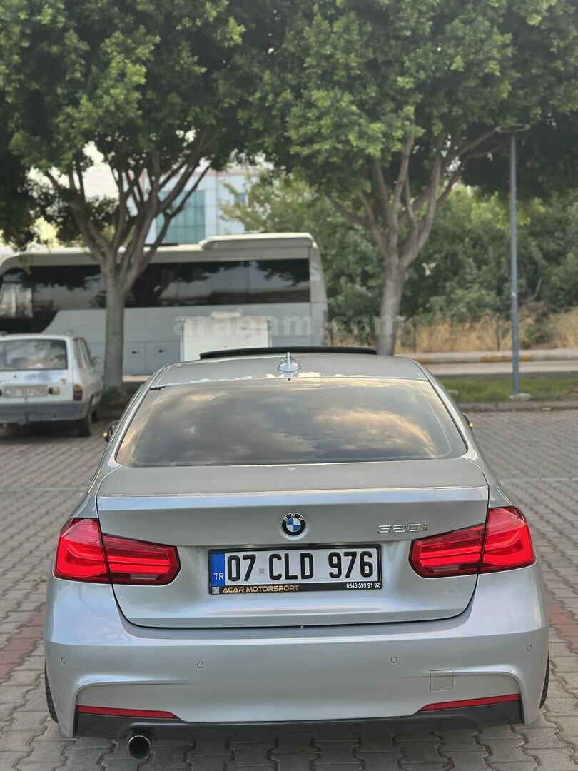 Sahibinden BMW 3 Serisi 320i ED 40th Year Edition 2015 Model Antalya 169.000 km Gri 6