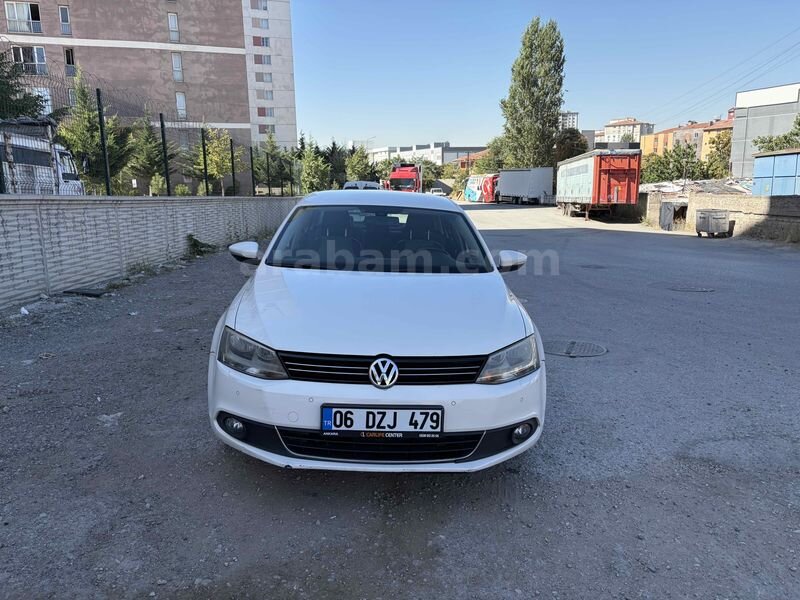 Sahibinden Volkswagen Jetta 1.6 TDi Comfortline 2013 Model