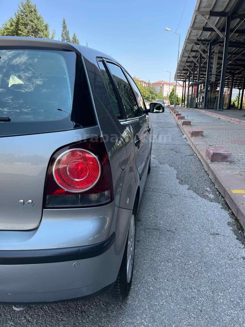 Sahibinden Volkswagen Polo 1.4 Trendline 2009 Model Ankara 75.000 km Gri 4