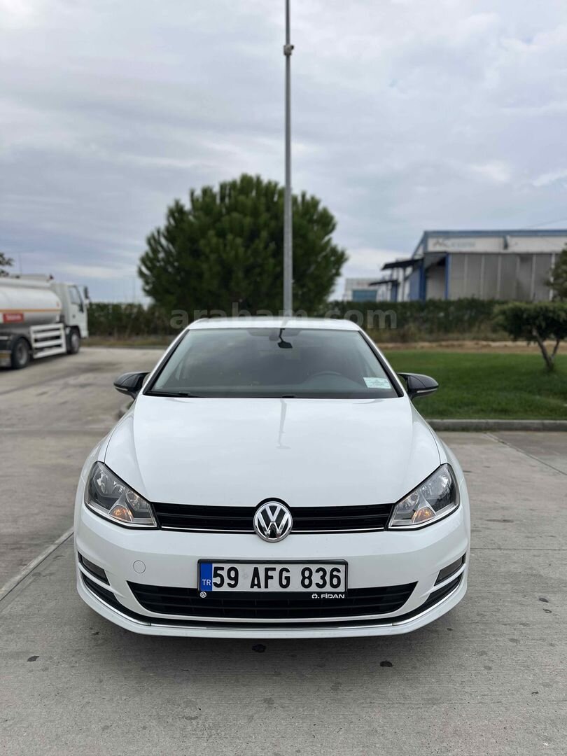 Sahibinden Volkswagen Golf 1.4 TSi Comfortline 2015 Model Tekirdağ 172.000 km Beyaz 3