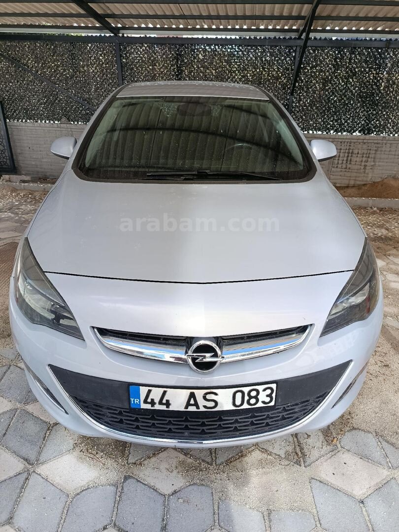 Sahibinden Opel Astra 1.4 T Sport 2013 Model Malatya 75.000 km Beyaz 6