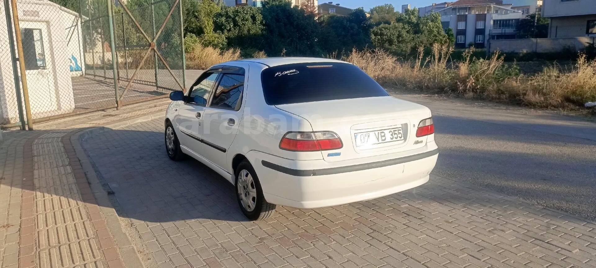 Sahibinden Fiat Albea 1.2 SL 2004 Model 4