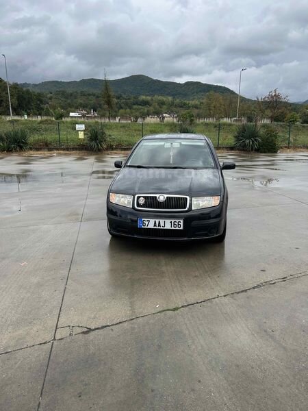 Sahibinden Skoda Fabia 1.4 Ambiente 2005 Model Bartın 170.000 km Siyah
