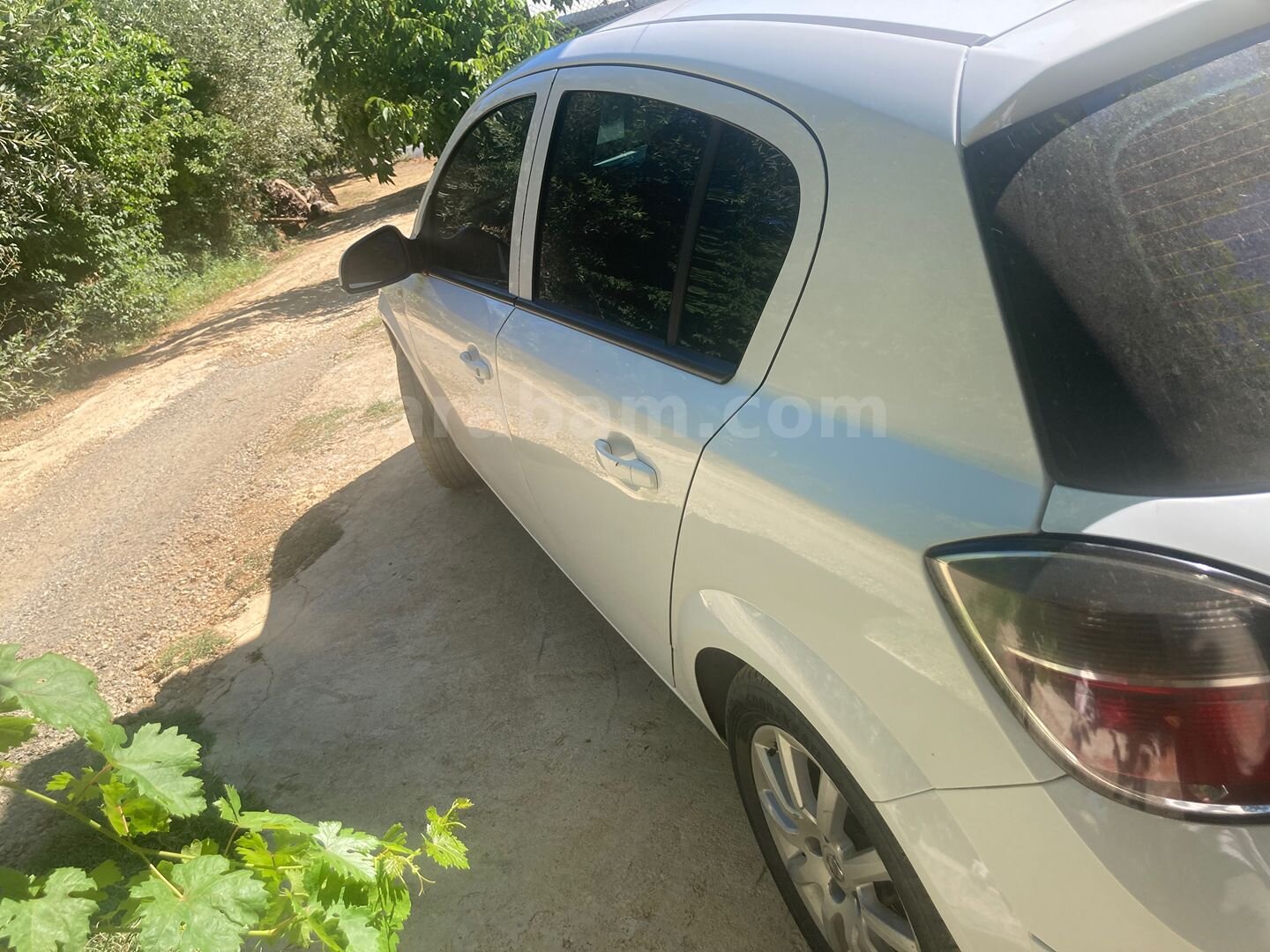 Sahibinden Opel Astra 1.6 Essentia Konfor 2013 Model Elazığ 249.500 km Beyaz 6