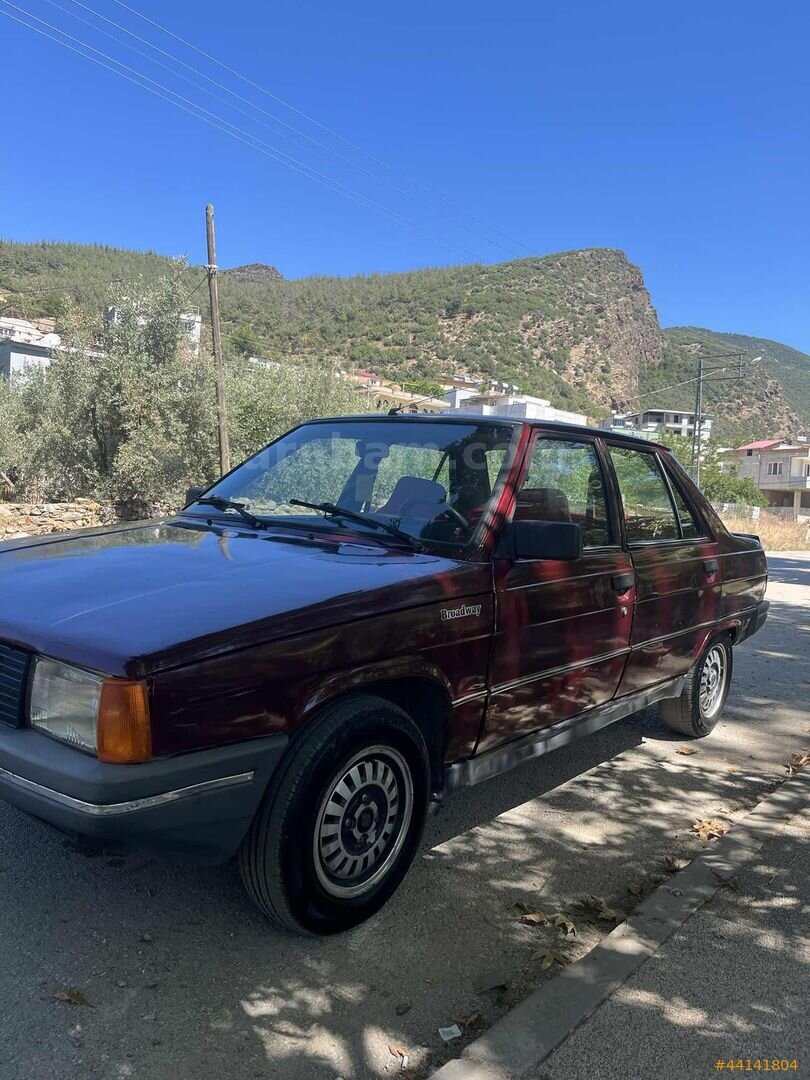 Galeriden Renault R 9 1.4 Broadway 1992 Model Osmaniye 420.000 km Kırmızı 5
