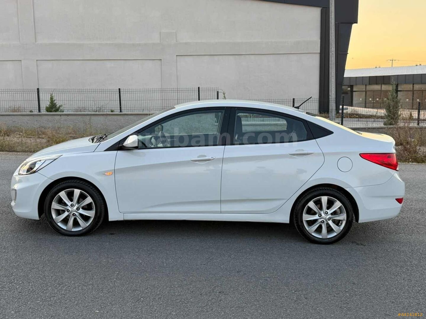 Galeriden Hyundai Accent Blue 1.6 CRDI Mode Plus 2018 Model Nevşehir 107.000 km Beyaz 5