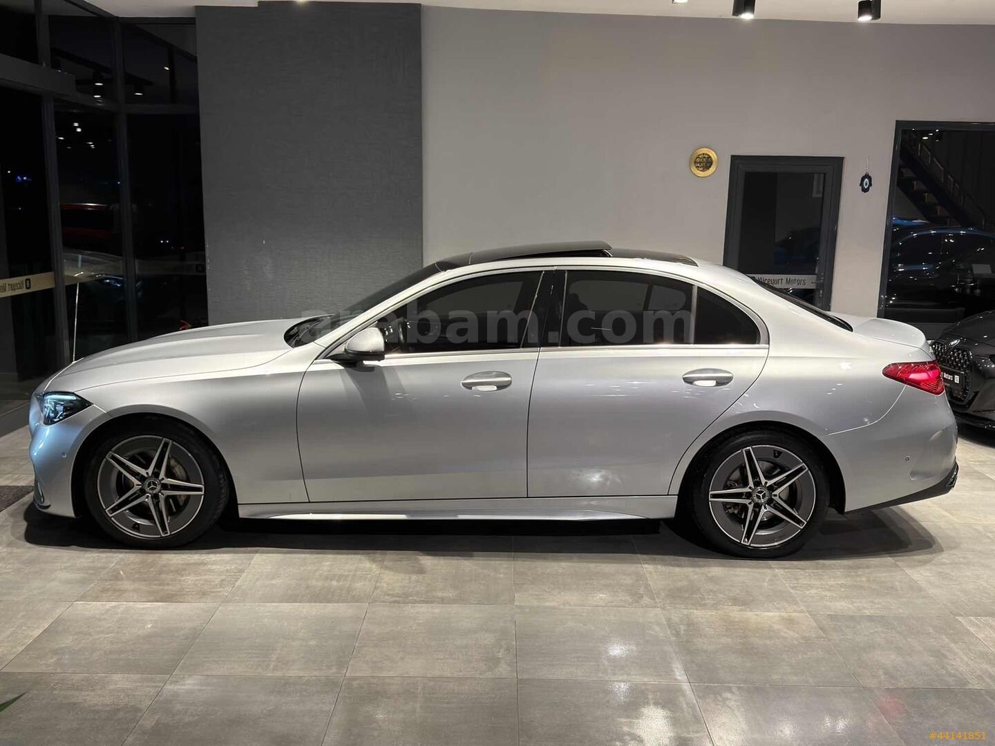 Galeriden Mercedes - Benz C 200 AMG 2022 Model Bursa 44.000 km Gri 4