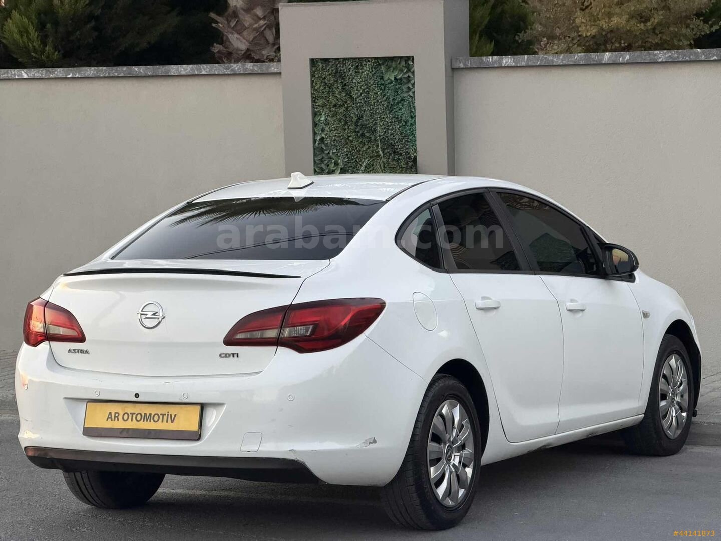Galeriden Opel Astra 1.6 CDTI Business 2014 Model İstanbul 206.000 km Beyaz 7