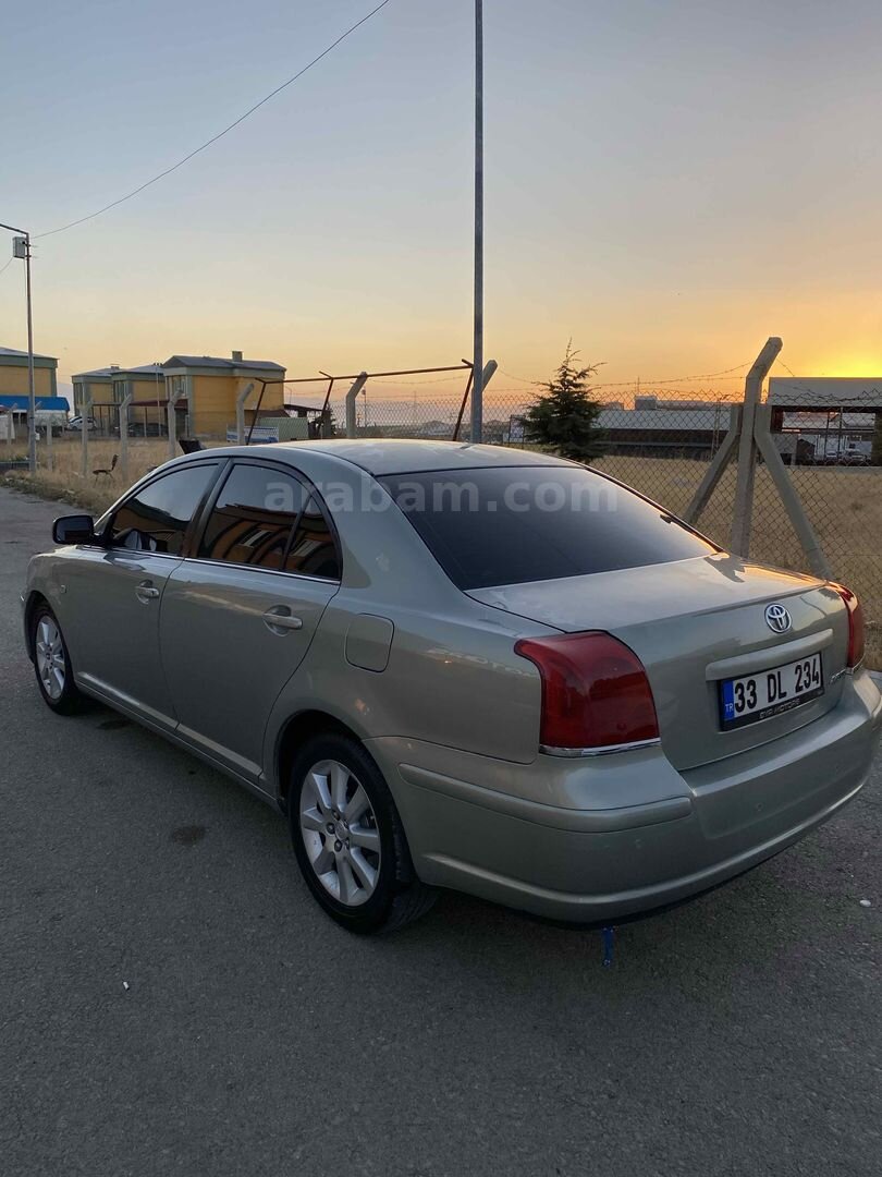 Sahibinden Toyota Avensis 1.6 Elegant 2004 Model Van 408.000 km Bej 5