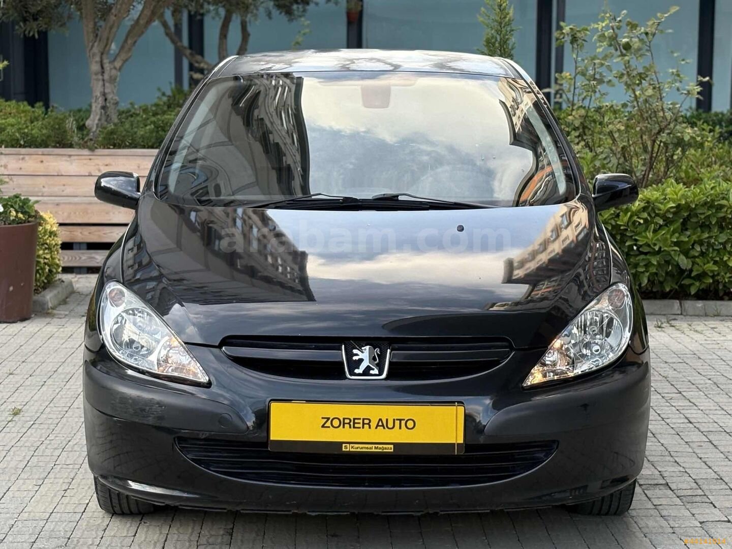 Galeriden Peugeot 307 1.6 XT 2004 Model İstanbul 180.000 km Siyah 2