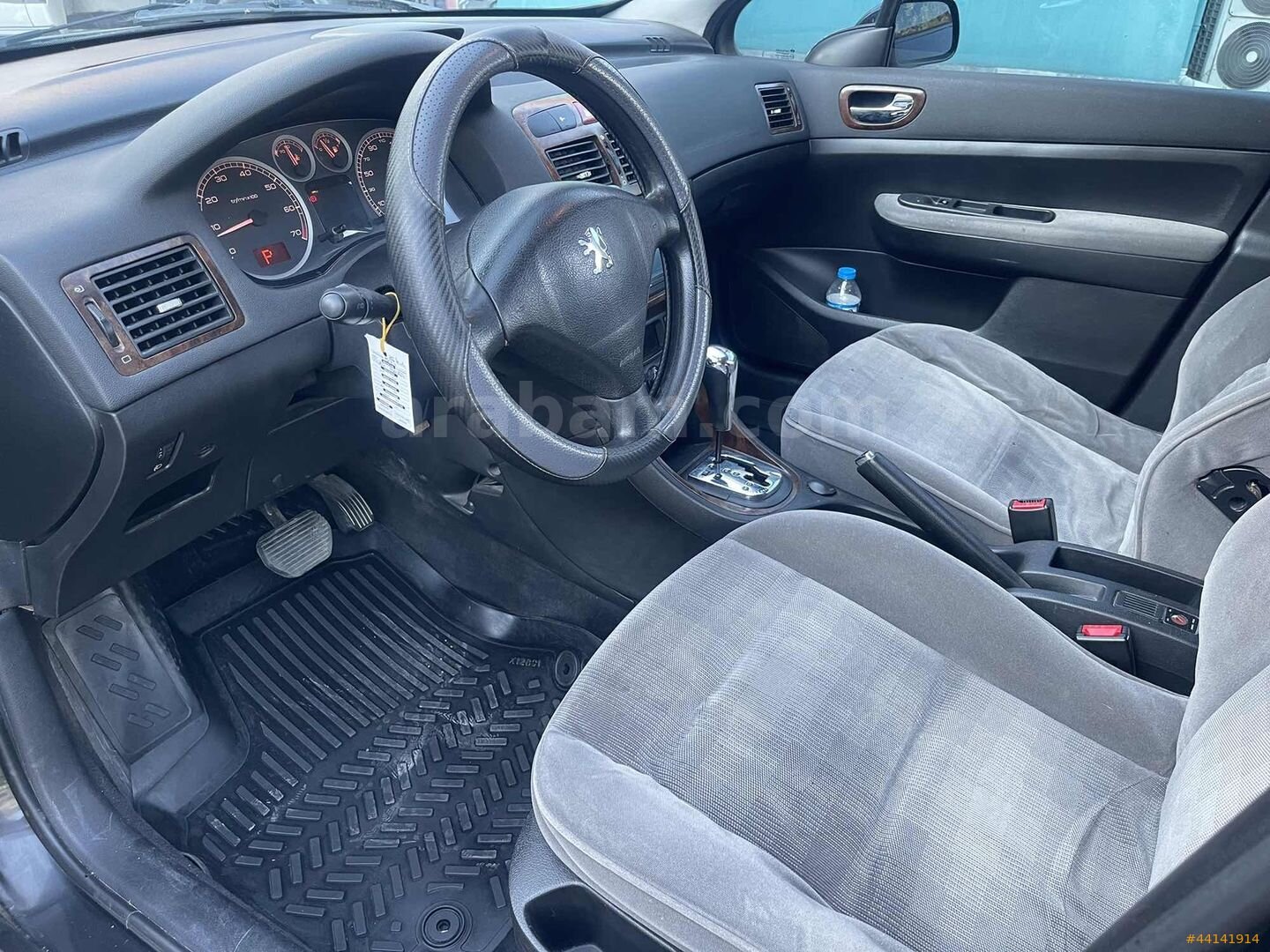 Galeriden Peugeot 307 1.6 XT 2004 Model İstanbul 180.000 km Siyah 7