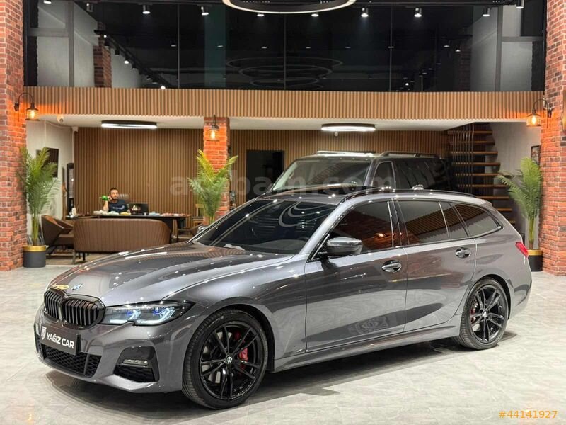 Galeriden BMW 3 Serisi 320d xDrive M Sport 2022 Model İstanbul 57.500 km Füme