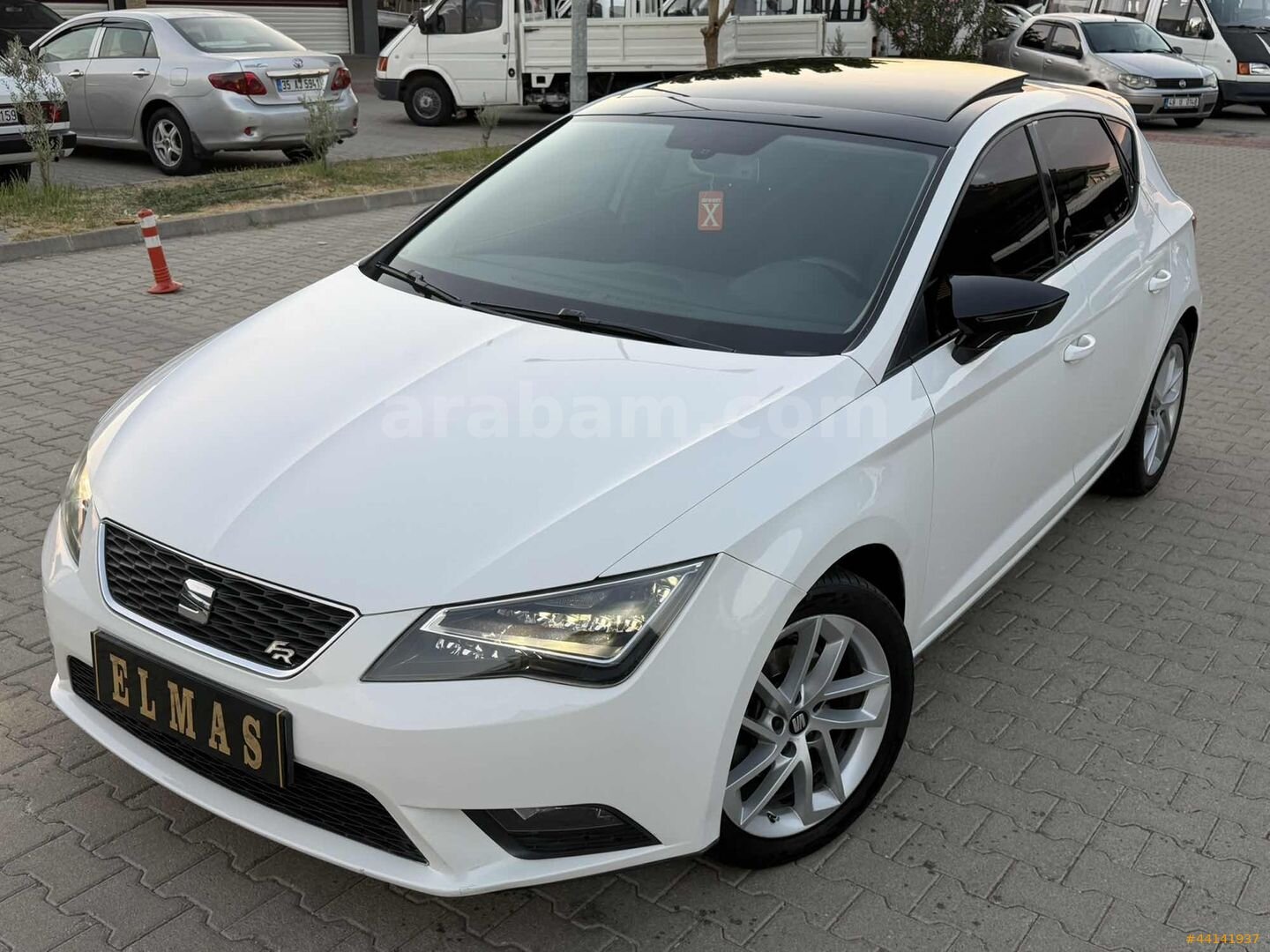 Galeriden Seat Leon 1.2 TSI Style 2013 Model Aydın 220.000 km Beyaz 1
