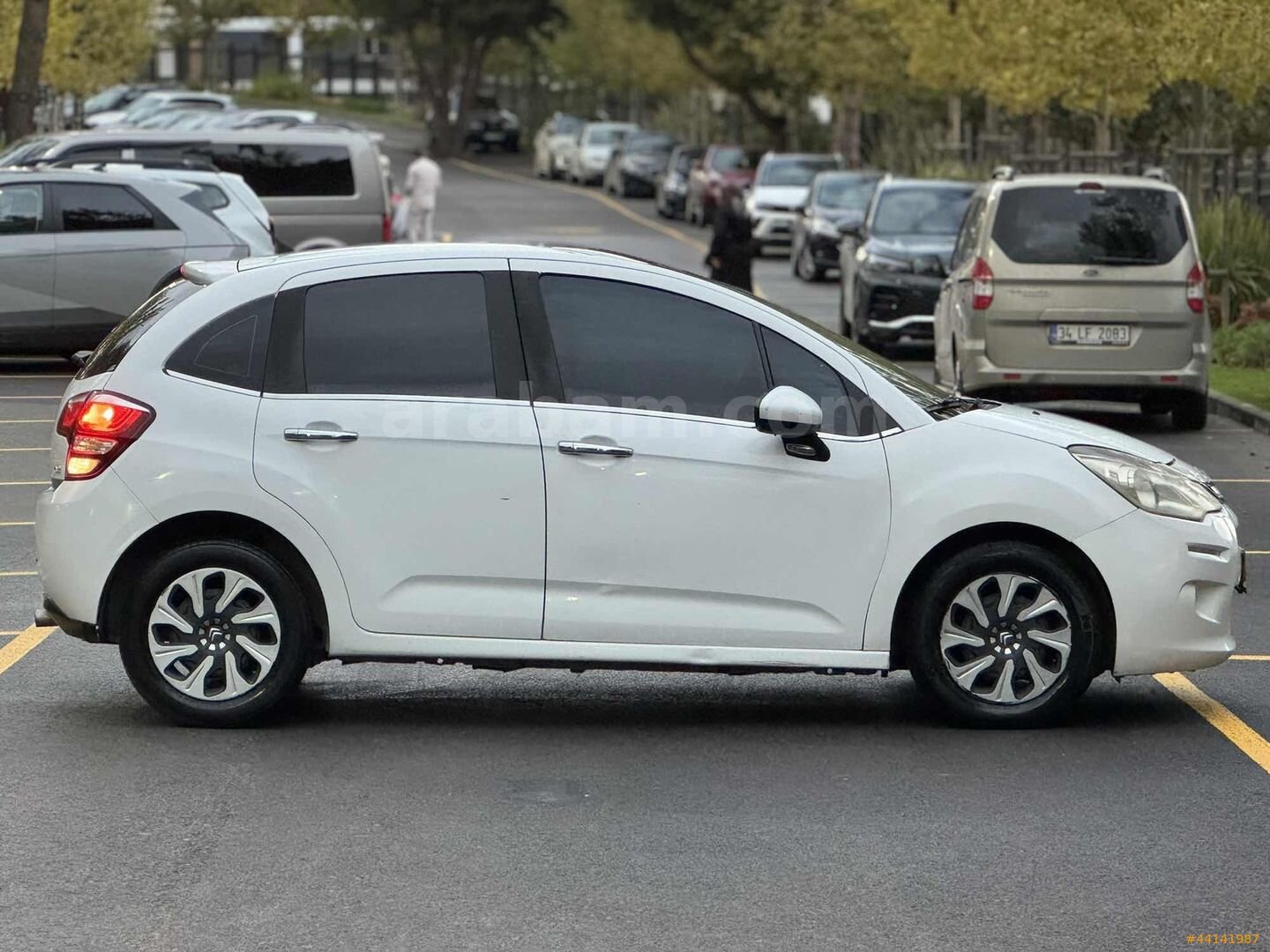 Galeriden Citroen C3 1.4 e-HDi Confort 2014 Model İstanbul 200.000 km Beyaz 5