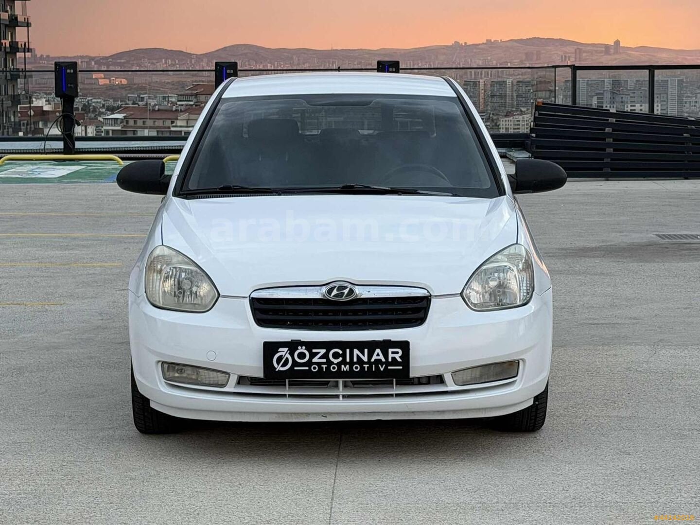 Galeriden Hyundai Accent Era 1.4 Team 2010 Model Ankara 360.000 km Beyaz 2