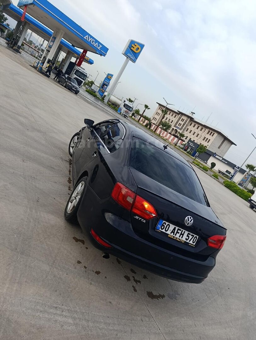 Sahibinden Volkswagen Jetta 1.2 TSi Comfortline 2011 Model Hatay 286.000 km Siyah 5