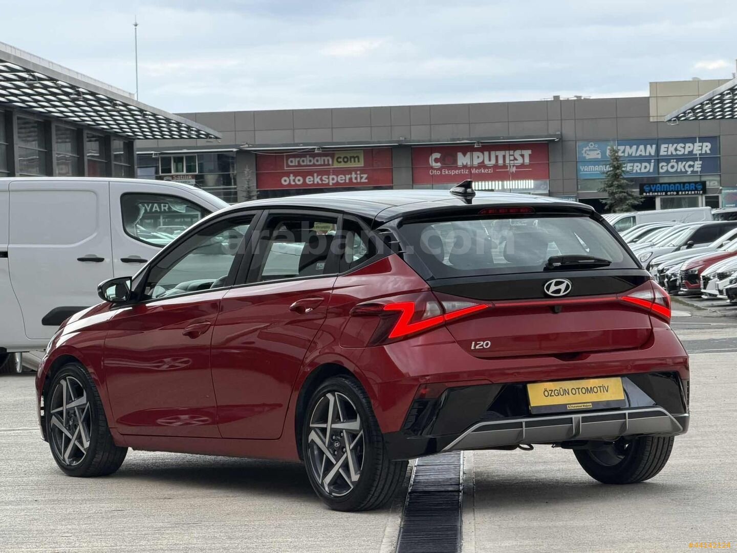 Galeriden Hyundai i20 1.4 MPI Style 2024 Model Ankara 26.000 km Kırmızı 4