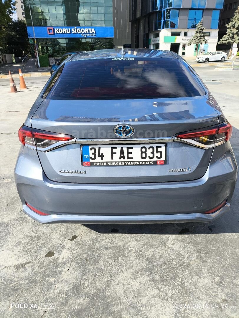 Sahibinden Toyota Corolla 1.8 Hybrid Dream 2022 Model İstanbul 125.500 km Gri (metalik) 5