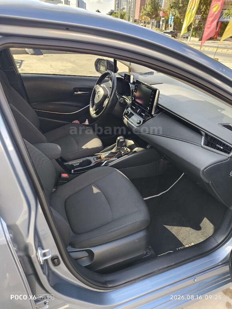 Sahibinden Toyota Corolla 1.8 Hybrid Dream 2022 Model İstanbul 125.500 km Gri (metalik) 7