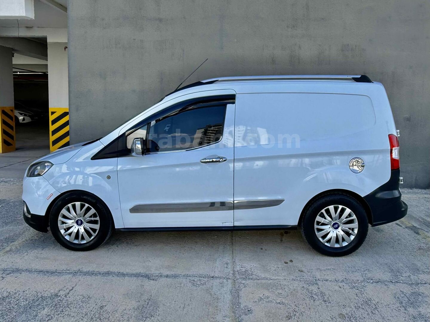 Sahibinden Ford Transit Courier 1.5 TDCi Trend 2019 Model 5