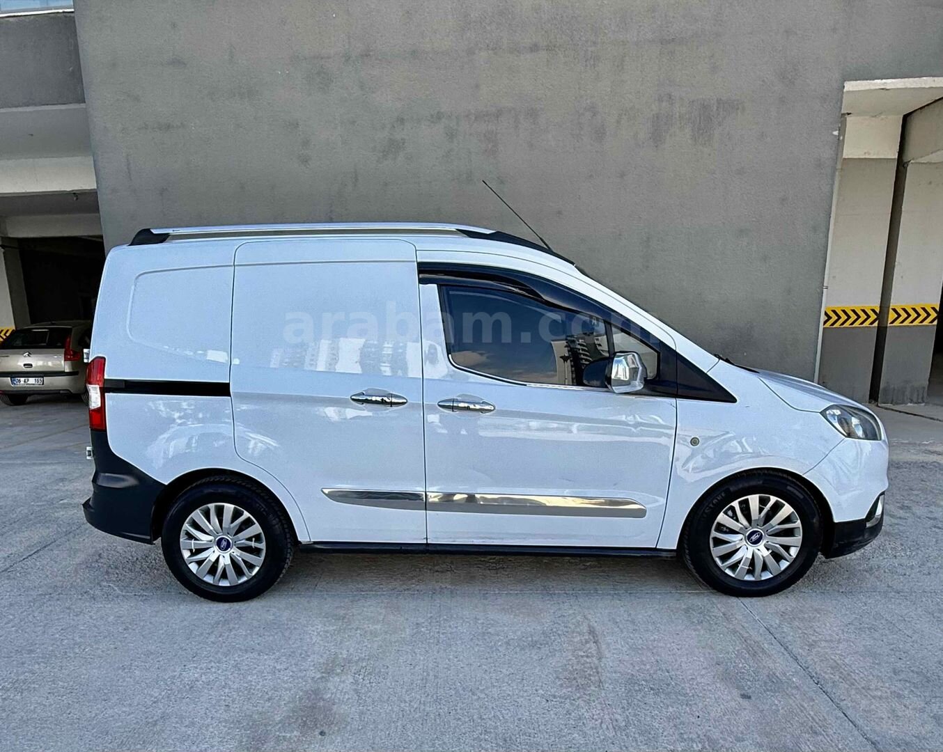 Sahibinden Ford Transit Courier 1.5 TDCi Trend 2019 Model 3