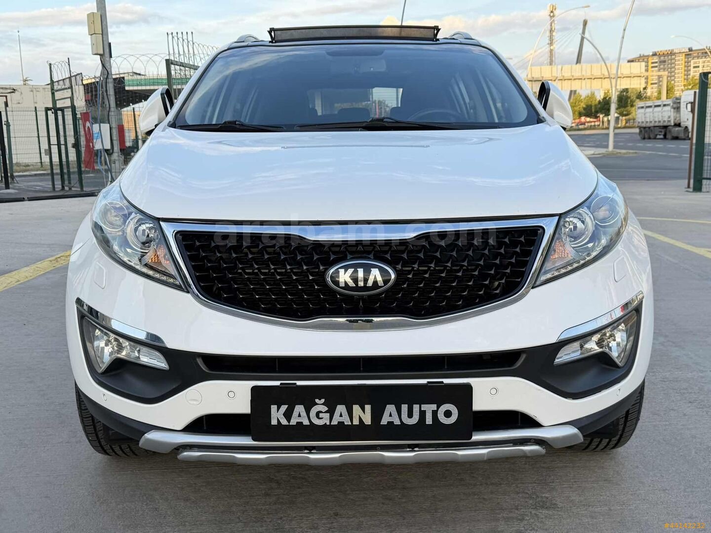 2015 KİA SPORTAGE HATASZ BOYASIZ MASRAFSIZ 110 KM KARTA 12 TAKST 7