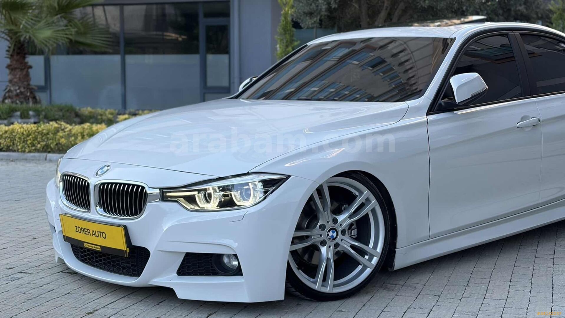 Galeriden BMW 3 Serisi 320d M Sport 2012 Model İstanbul 240.000 km Beyaz 5