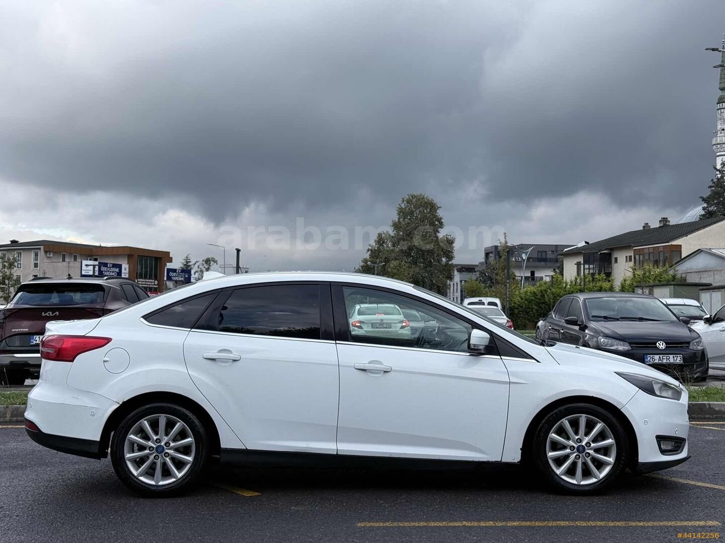 Galeriden Ford Focus 1.5 TDCi Titanium 2018 Model Kocaeli 348.000 km Beyaz 7
