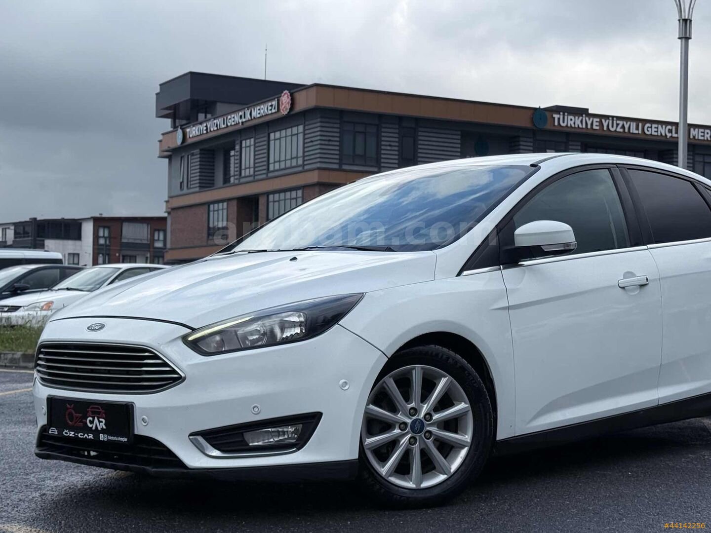Galeriden Ford Focus 1.5 TDCi Titanium 2018 Model Kocaeli 348.000 km Beyaz 5