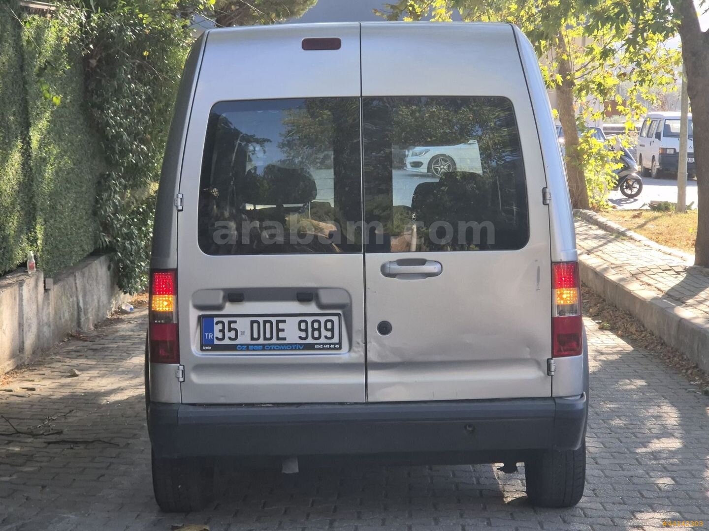 ÖZ EGE OTOMOTİV FORD CONNECT 90LIK CAMLI KOLTUKLU 4