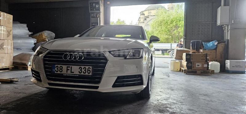 Sahibinden Audi A4 Sedan 1.4 TFSI Design 2015 Model Kayseri