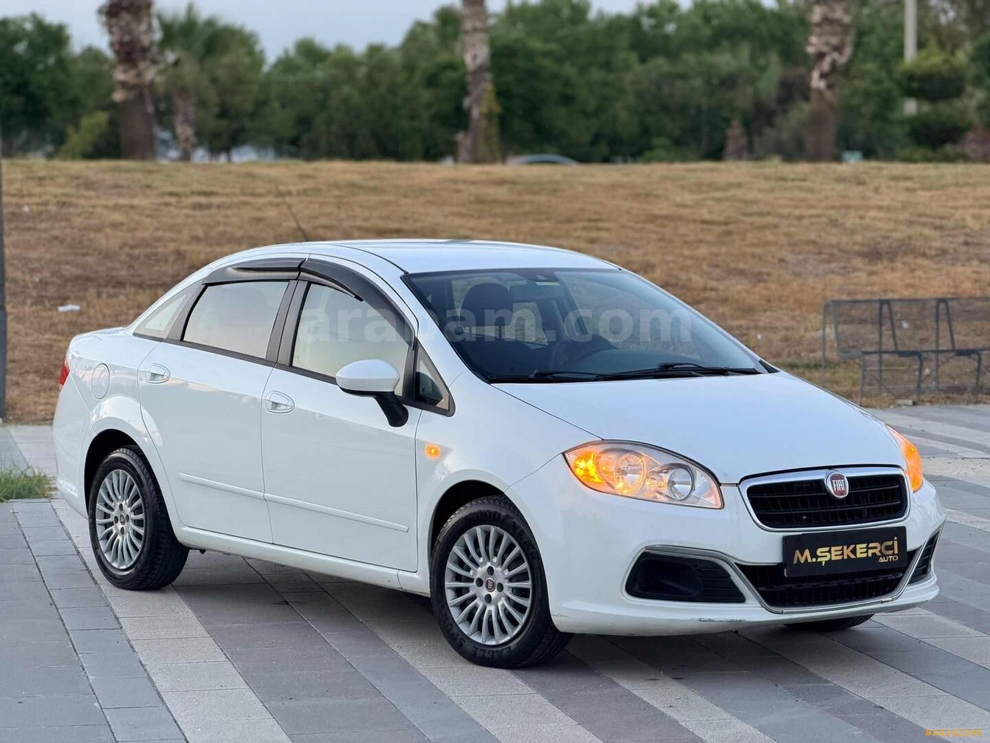 Galeriden Fiat Linea 1.3 Multijet Pop 2016 Model Mersin 131.500 km Beyaz 1