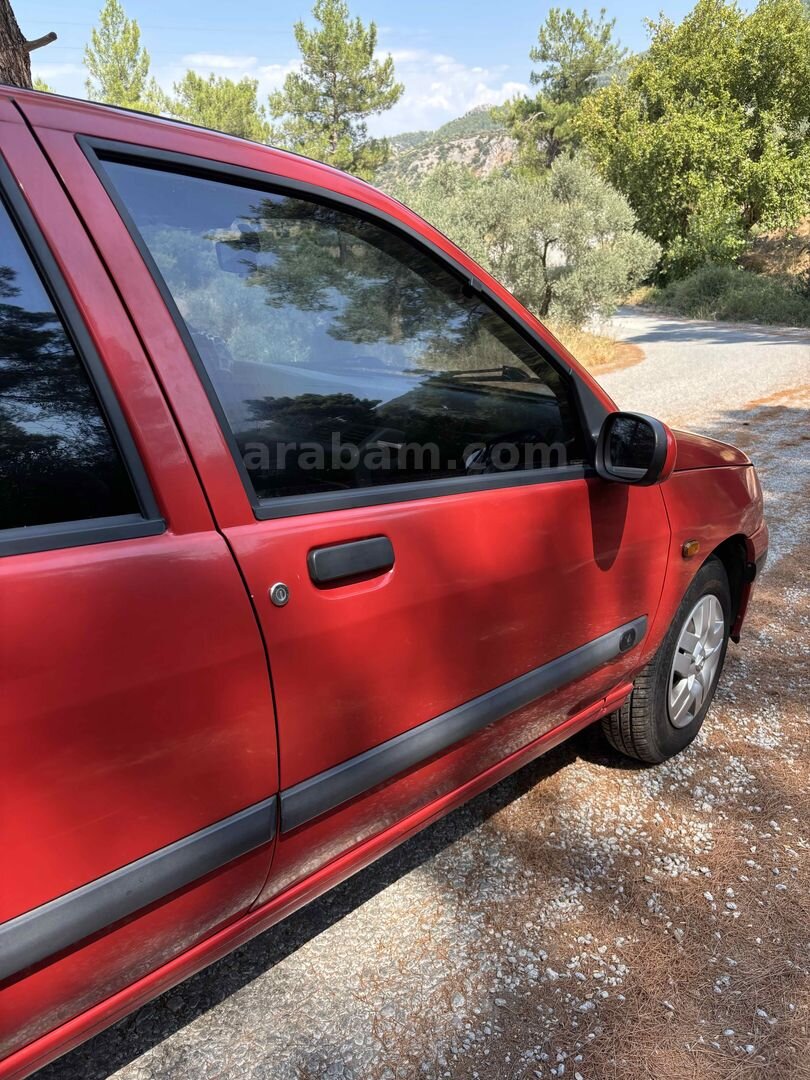 Sahibinden Renault Clio 1.4 RT 1998 Model Muğla 147.000 km Kırmızı 6