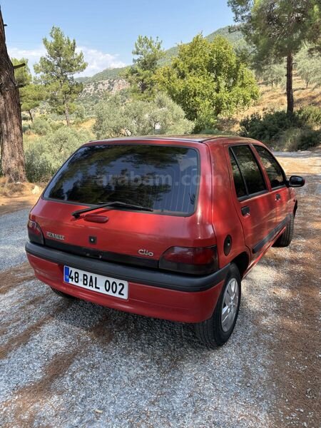 Sahibinden Renault Clio 1.4 RT 1998 Model Muğla 147.000 km Kırmızı 1