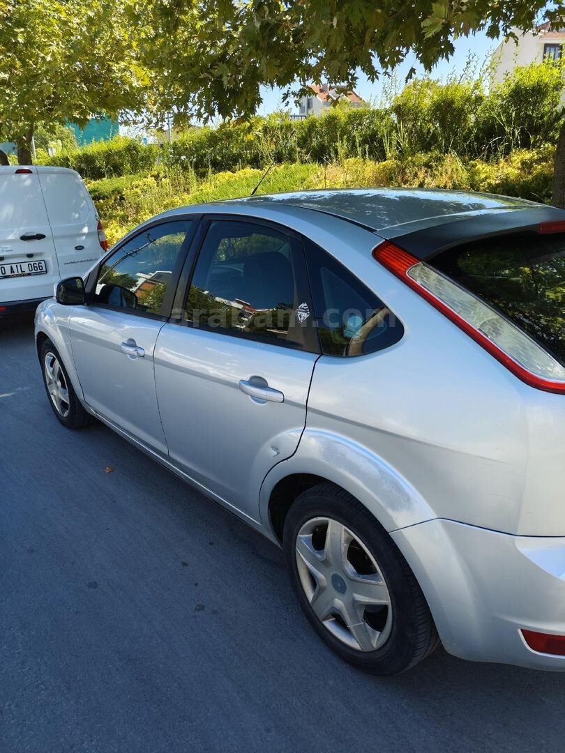 Sahibinden Ford Focus 1.6 TDCi Trend X 2011 Model Afyonkarahisar 251.000 km Gri 4