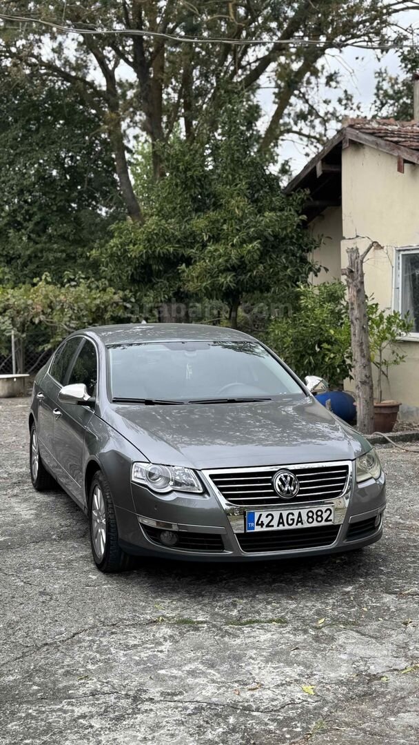 Sahibinden Volkswagen Passat 1.6 FSi Comfortline 2005 Model İstanbul 246.000 km Füme 3