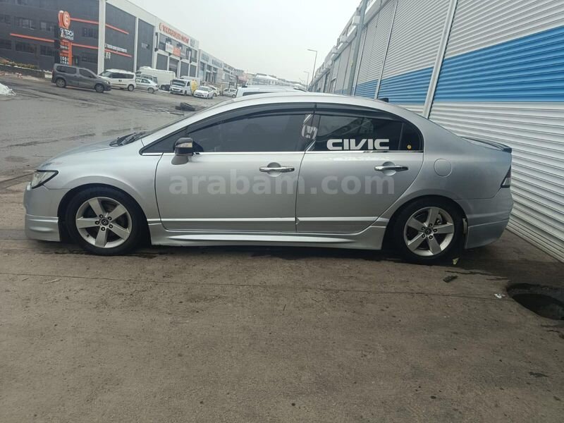 Sahibinden Honda Civic 1.6 Premium 2008 Model Batman 235.000 km Gri (Gümüş)