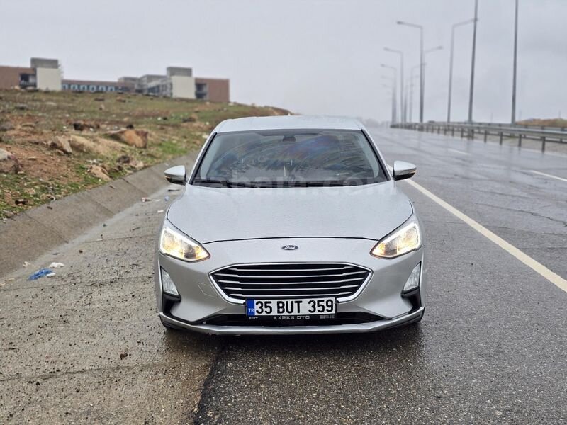 Sahibinden Ford Focus 1.5 TDCi Trend X 2018 Model 205.500 km Gri (metalik)