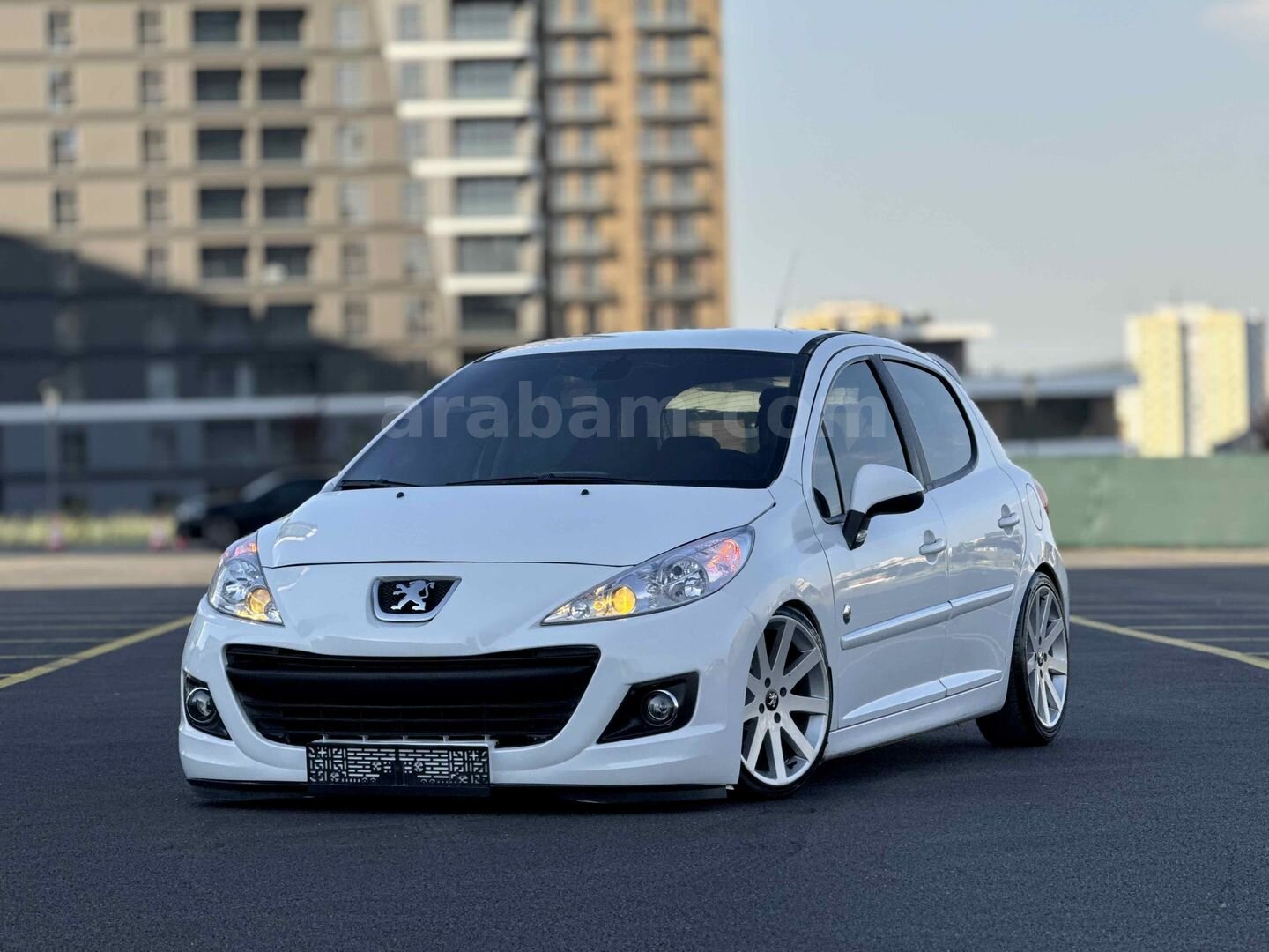 Sahibinden Peugeot 207 1.4 HDi Envy 2011 Model Ankara 253.000 km Beyaz 4