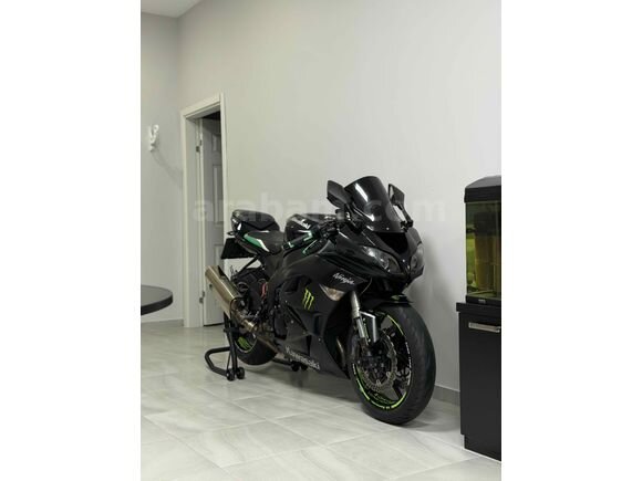 Galeriden Kawasaki Ninja ZX 6R 2011 Model Konya 41.000 km Siyah