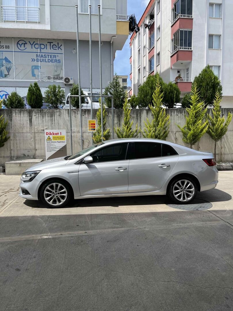 Sahibinden Renault Megane 1.5 dCi Icon 2017 Model Samsun 172.000 km Gri 5