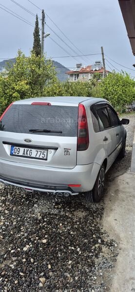Sahibinden Ford Fiesta 1.4 TDCi Comfort 2004 Model
