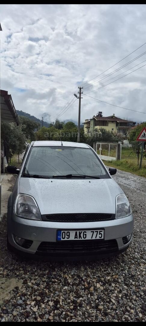 Sahibinden Ford Fiesta 1.4 TDCi Comfort 2004 Model 3