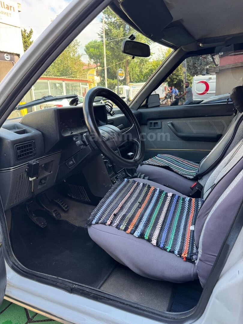 Sahibinden Renault R 9 1.4 Broadway 1991 Model Amasya 303.111 km Beyaz 3