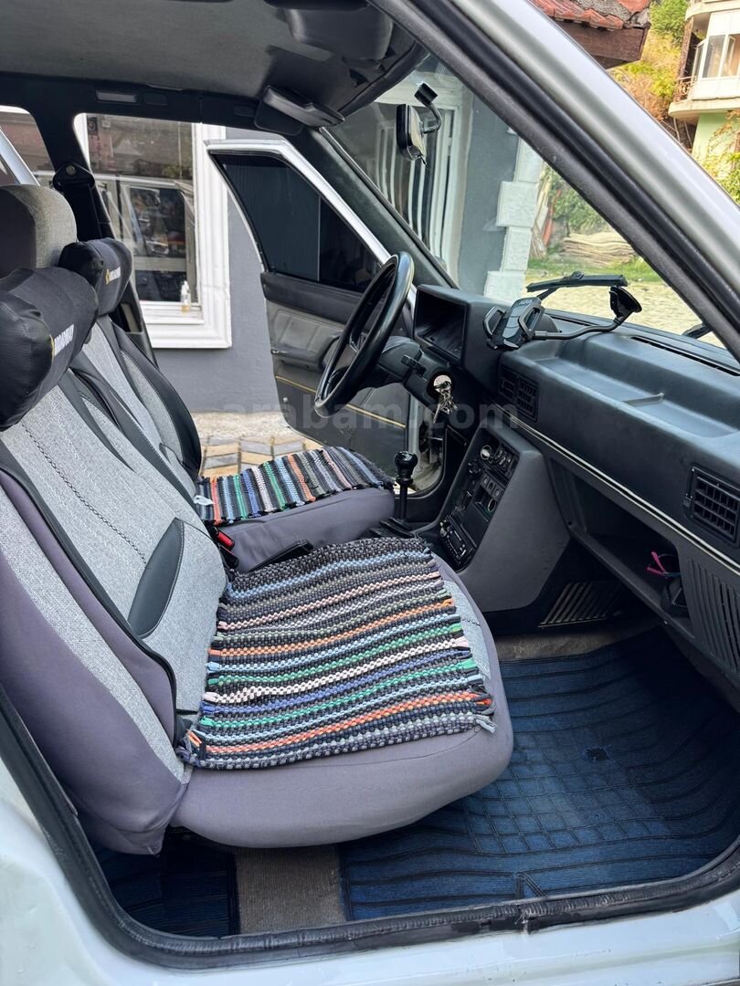 Sahibinden Renault R 9 1.4 Broadway 1991 Model Amasya 303.111 km Beyaz 6