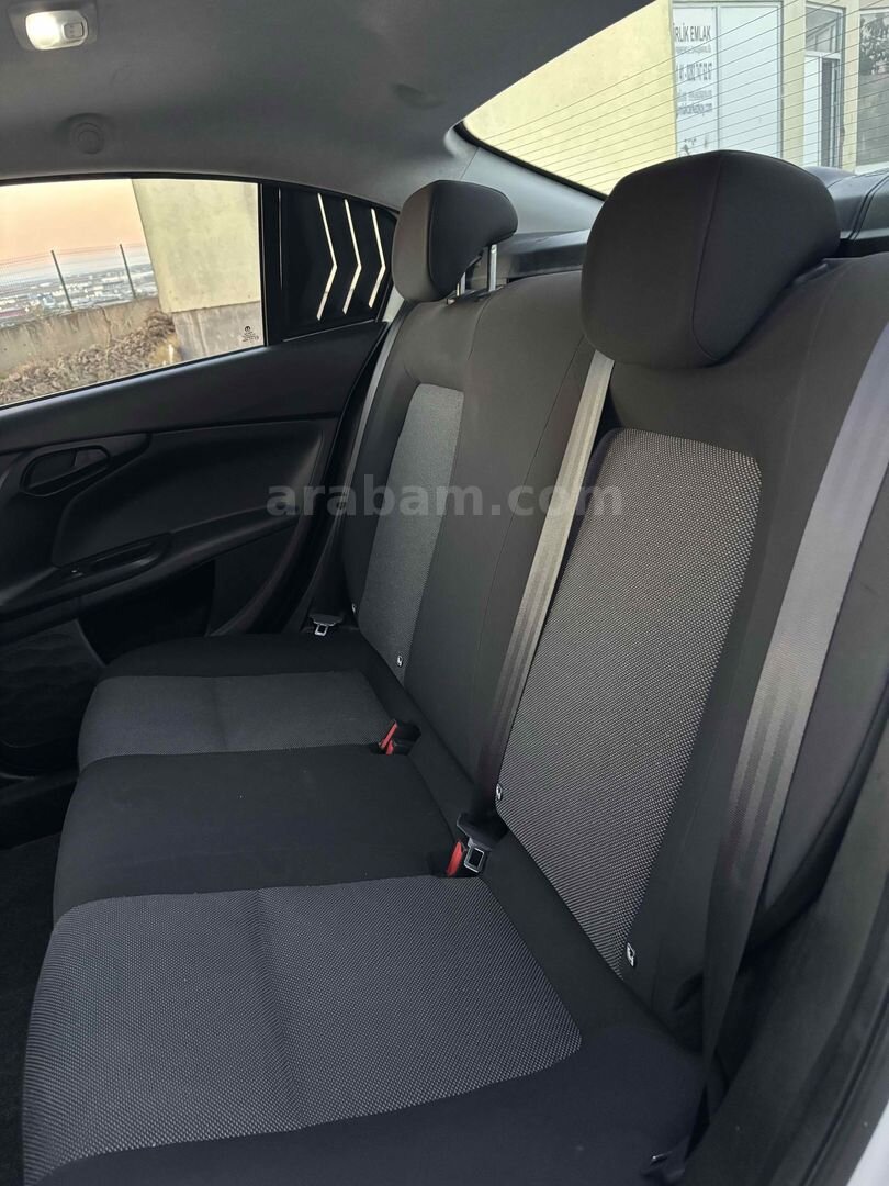 Sahibinden Fiat Egea 1.3 Multijet Easy 2020 Model Tekirdağ 222.000 km Beyaz 5