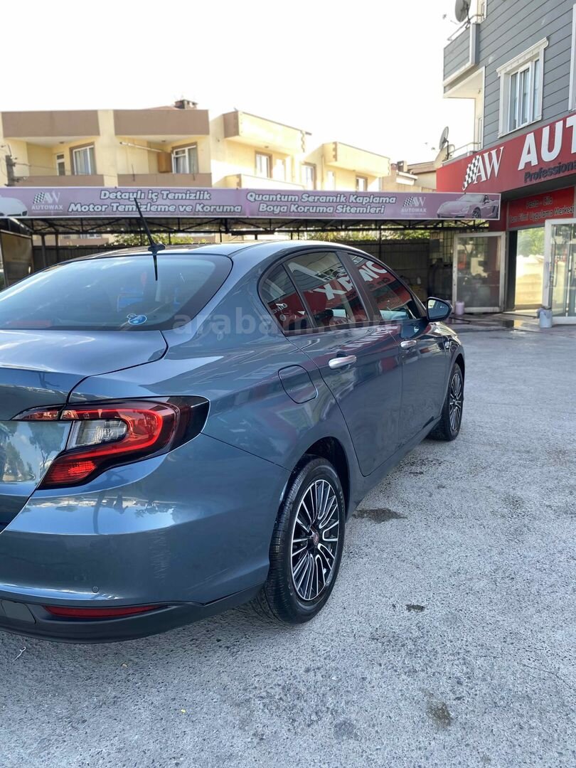 Galeriden Fiat Egea 1.4 Fire Urban 2021 Model Kocaeli 76.500 km Mavi 6