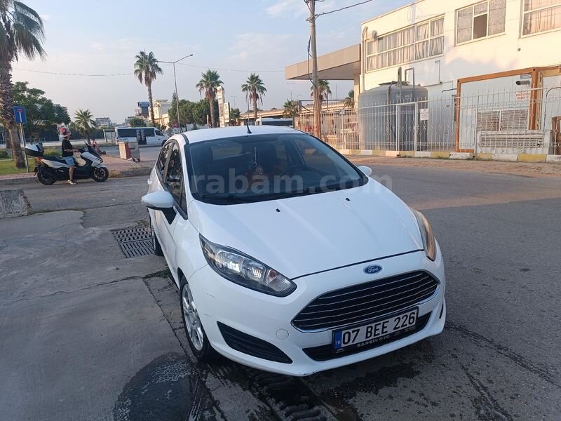 Sahibinden Ford Fiesta 1.25 Trend X 2015 Model